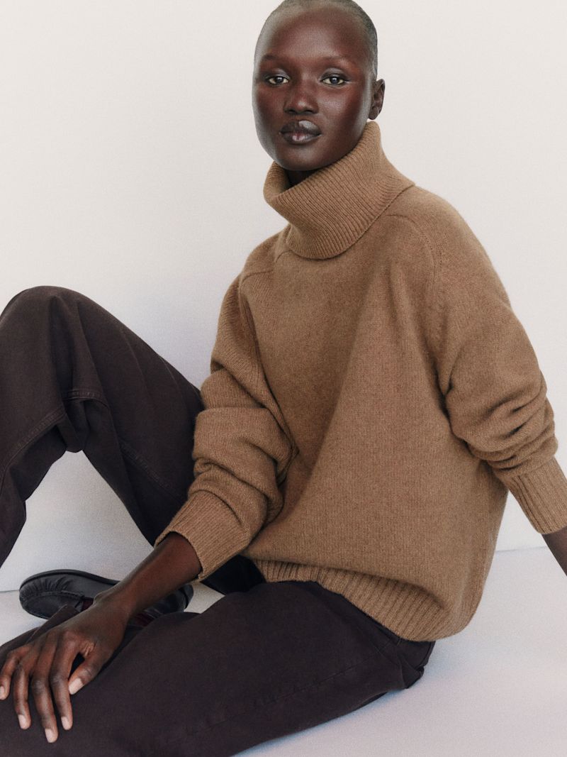 Heathered Chanterelle Dove Cashmere Oversized Turtleneck
