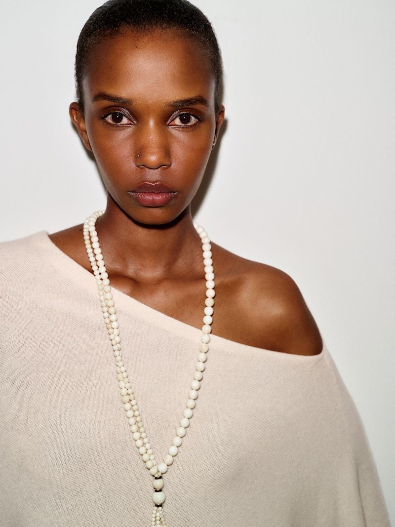 Fior Di Latte Alden Cashmere Poncho - Image 3